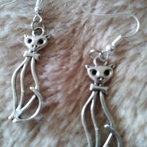 $8.00 today only  Earrings